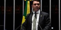 Senador Flávio Bolsonaro pediu desfiliação do PSL nesta segunda