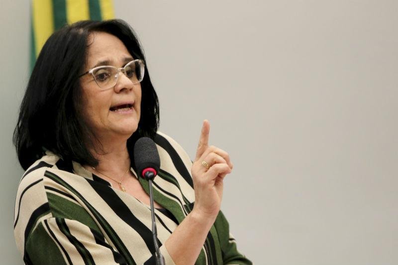 Damares afirmou que canal servir&aacute; para o cumprimento de lei
