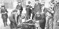 Berlinenses aproveitavam a carne dos cavalos mortos durante a revolução