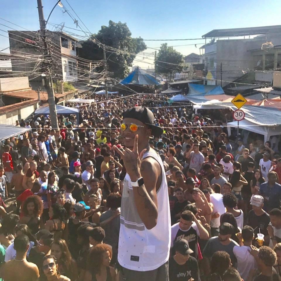 Com pena de mais de seis anos, m&uacute;sico &eacute; acusado por associa&ccedil;&atilde;o com tr&aacute;fico de drogas