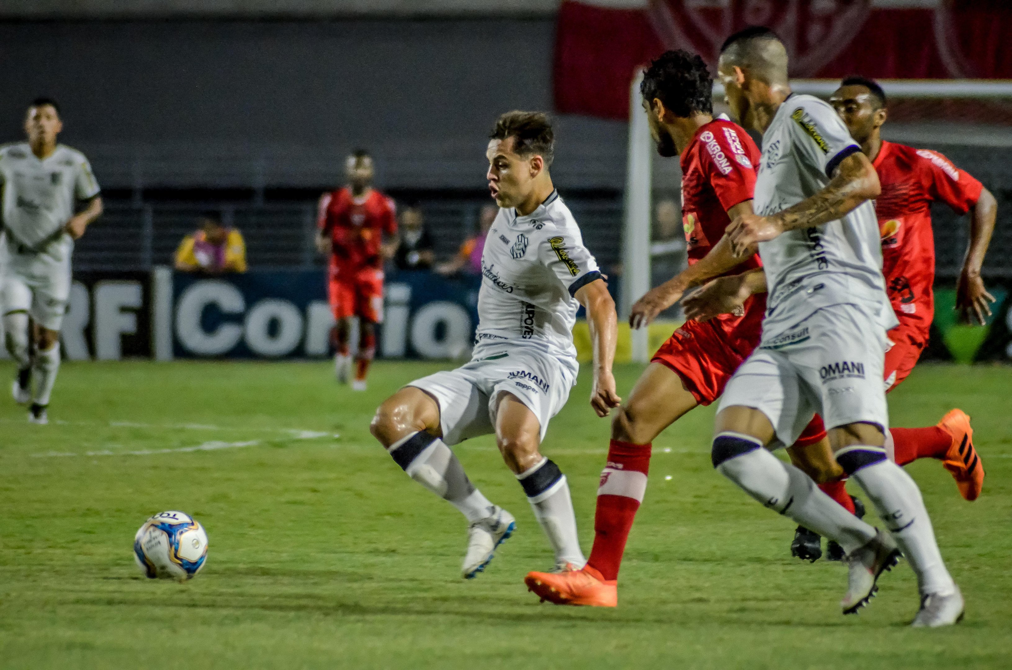 Figueirense garantiu perman&ecirc;ncia na S&eacute;rie B nesta sexta-feira