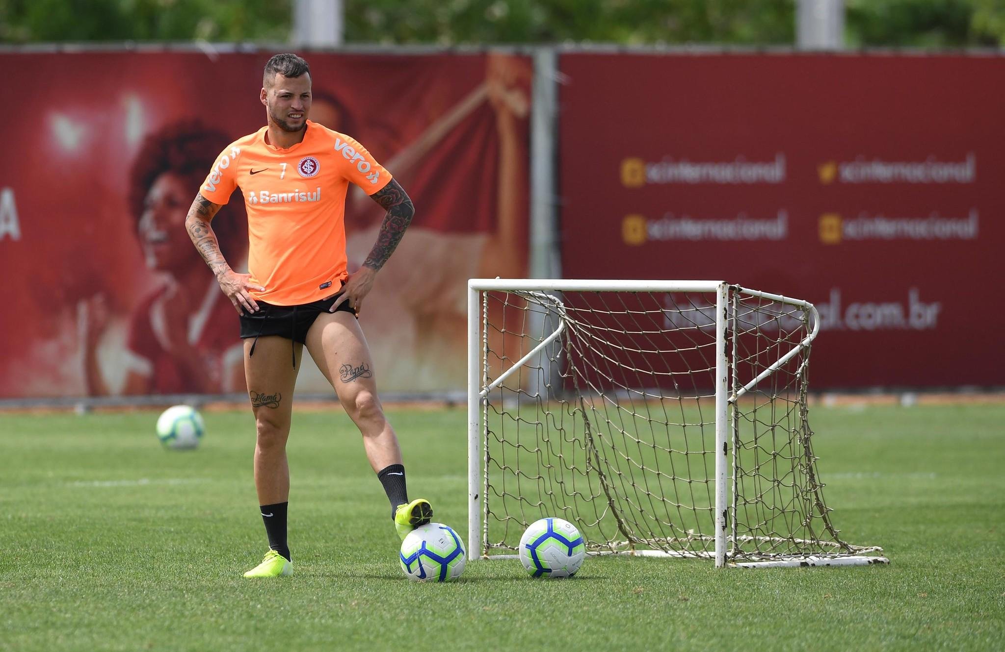 Nico L&oacute;pez pode ser alternativa para o Inter no jogo de quarta-feira, contra o Goi&aacute;s