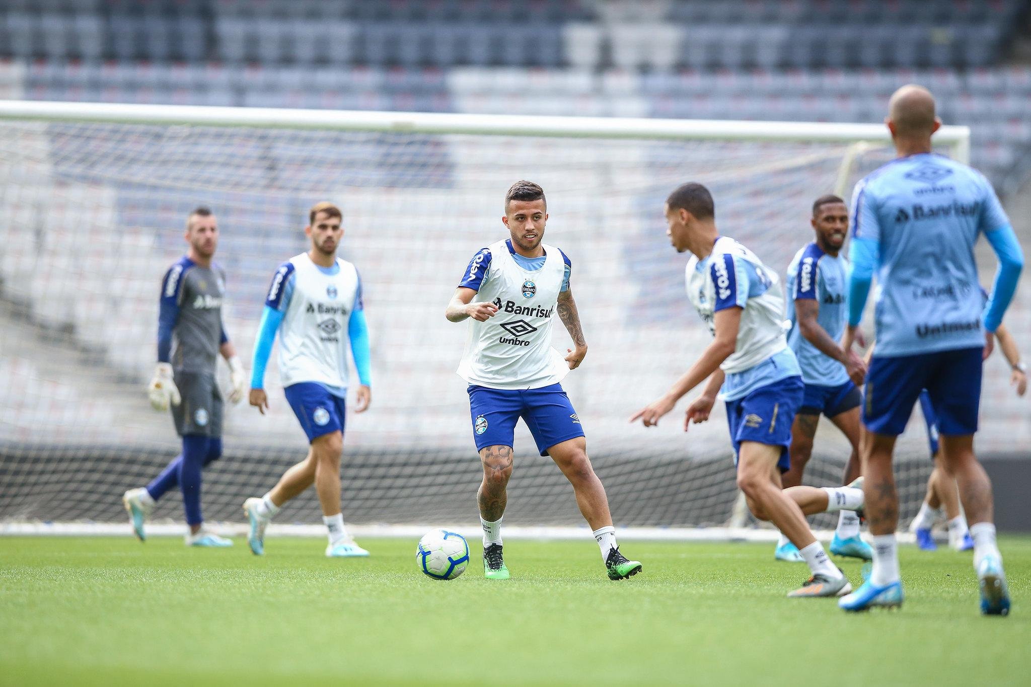 Gr&ecirc;mio precisa vencer Athletico-PR na Arena da Baixada para ter chances de confirma&ccedil;&atilde;o j&aacute; nesta rodada
