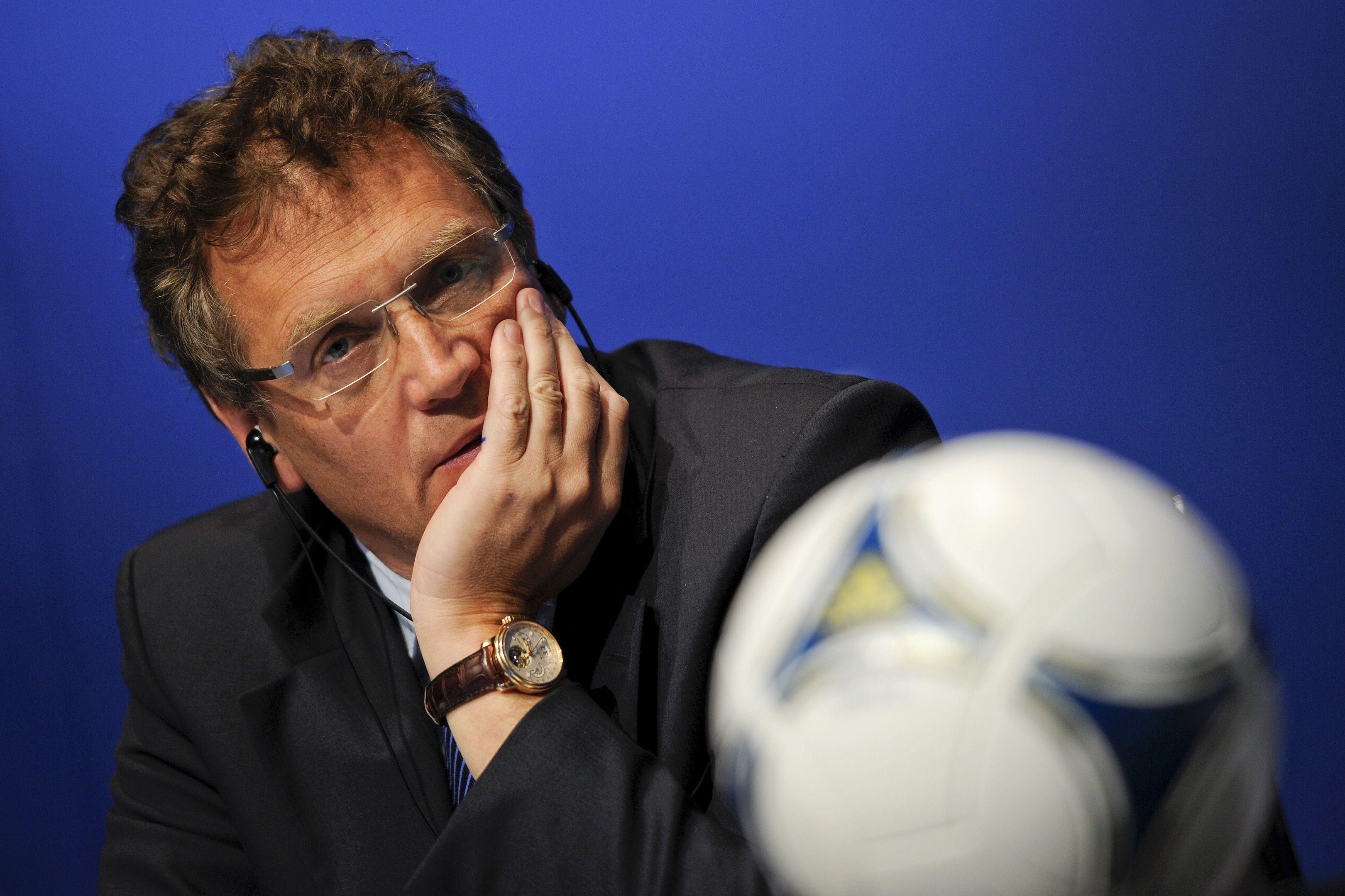 Valcke &eacute; investigado por suspeita de corrup&ccedil;&atilde;o enquanto esteve na FIFA