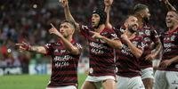Flamengo goleou mais uma vez na despedida de sua torcida no Maracanã em 2019