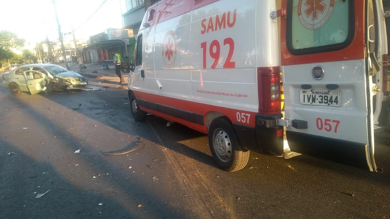 Quatro mulheres tiveram ferimentos e foram encaminhadas para o HPS