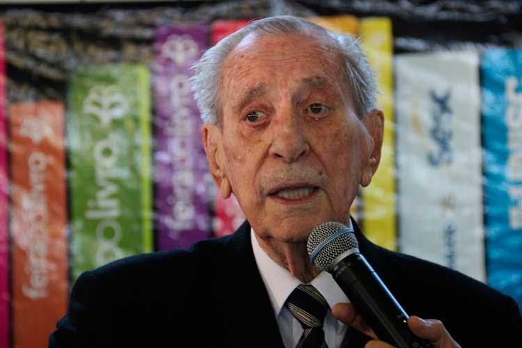 Arno Frantz foi o prefeito que por mais tempo, 10 anos, comandou o Munic&iacute;pio de Santa Cruz do Sul