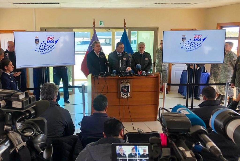 Autoridades chilenas confirmaram hoje que destro&ccedil;os encontrados s&atilde;o de avi&atilde;o que desapareceu