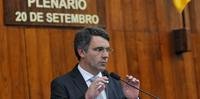 Deputado Fábio Branco fez anúncio da posição do MDB após reunião com Eduardo Leite
