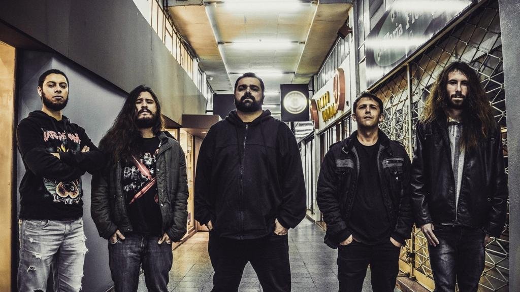 A banda de Bag&eacute; Exequator rec&eacute;m lan&ccedil;ou o single &ldquo;Puppets&rdquo;
