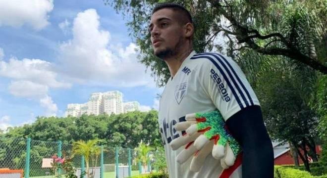 Caso envolvendo goleiro do S&atilde;o Paulo ocorreu em Orlando, nos Estados Unidos