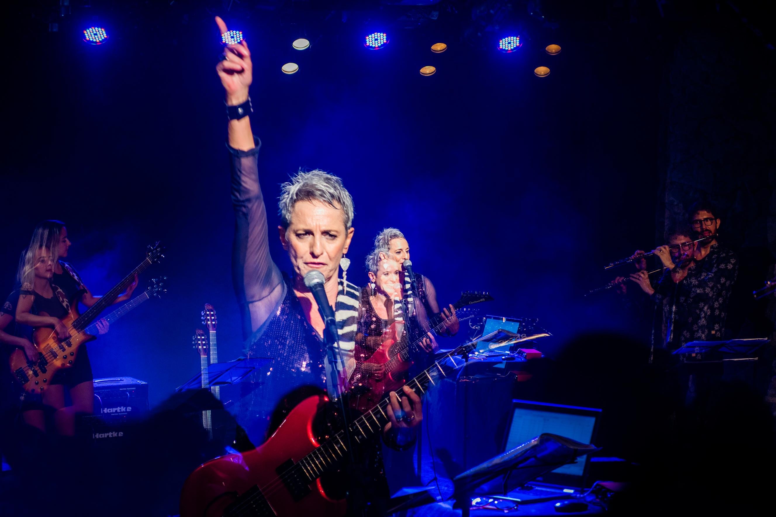 Em seu show, Laura Finocchiaro homenagear&aacute; autores e cantar&aacute; m&uacute;sicas autorais