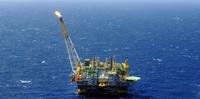 O pré-sal respondeu por 65,5% do volume total de óleo e gás produzido no país