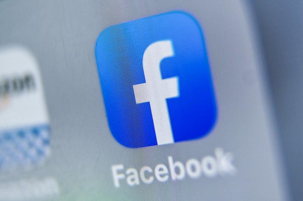 Reino Unido questiona controle de mercado de Google e Facebook