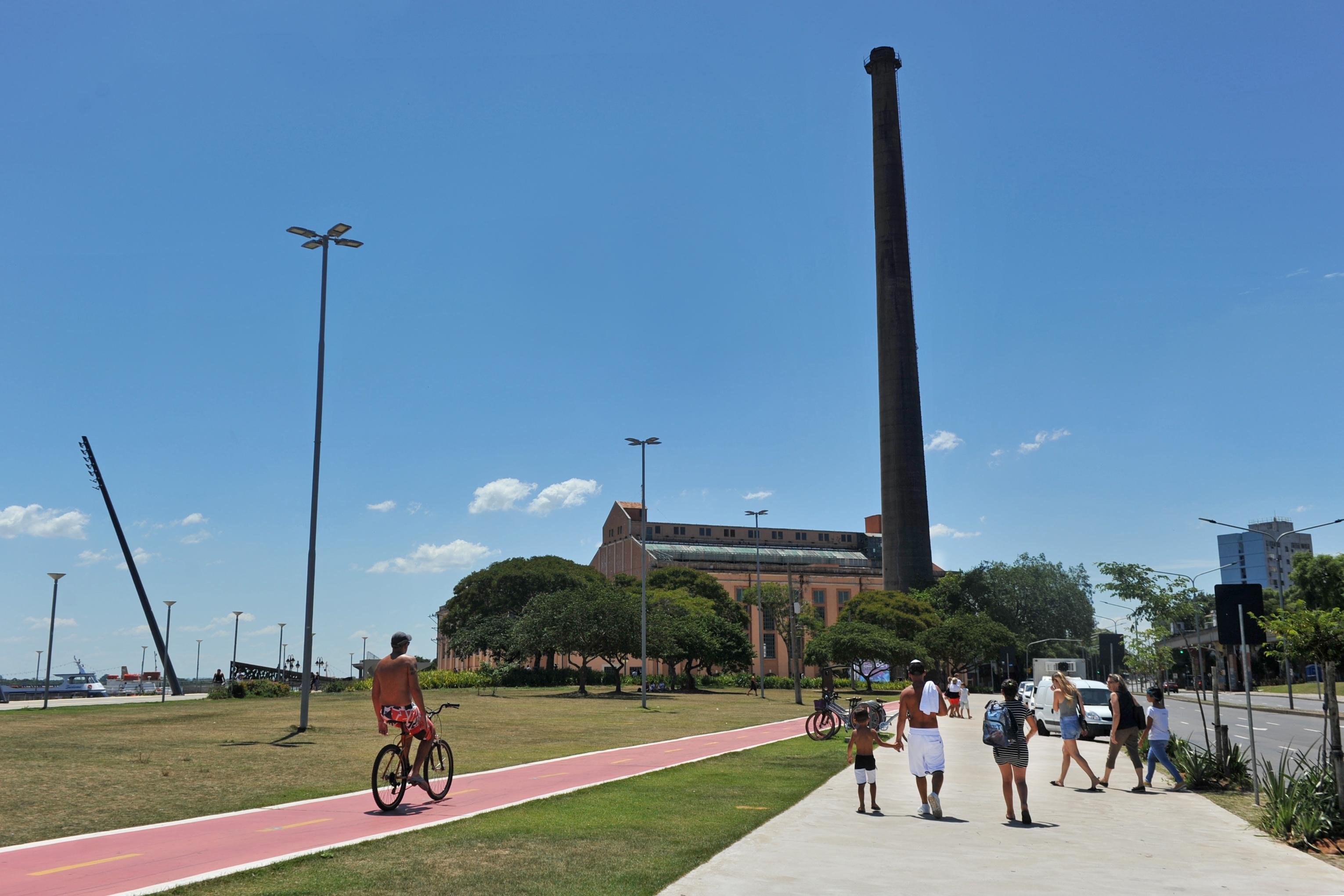 Porto Alegre ter&aacute; m&iacute;nima de 23&ordm;C e m&aacute;xima de 38&ordm;C