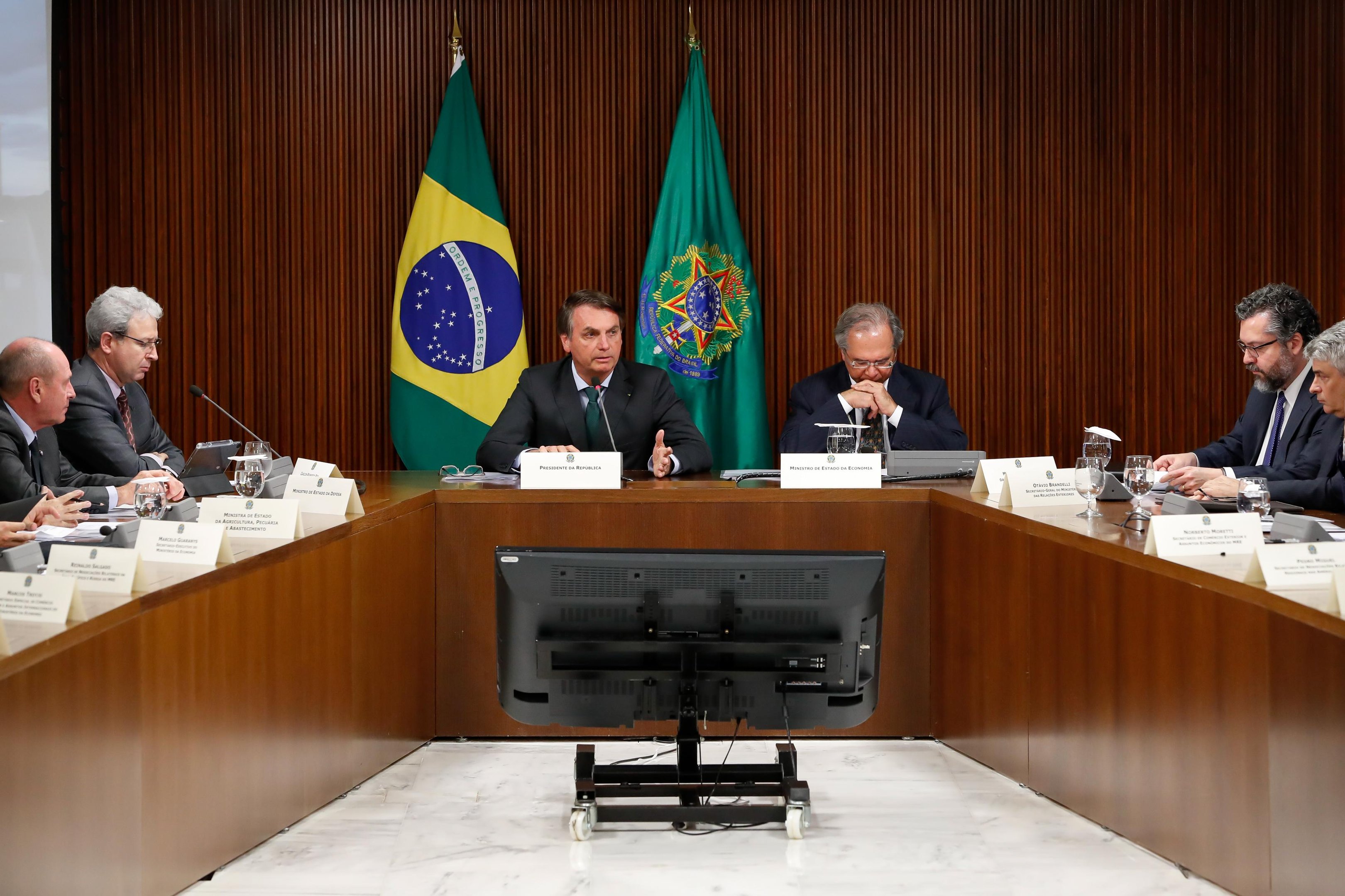 Ministro da Economia poder&aacute; editar normas complementares para cumprimento das regras