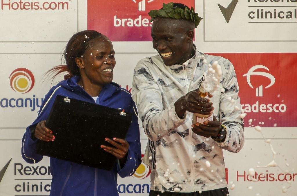 Quenianos Kibiwott Kandie e Brigid Kosgei foram os campe&otilde;es da S&atilde;o Silvestre de 2019