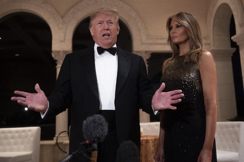 Durante jantar de Ano Novo em sua resid&ecirc;ncia na Fl&oacute;rida, Trump foi questionado sobre a possibilidade das tens&otilde;es entre EUA e Ir&atilde; evolu&iacute;rem para uma guerra
