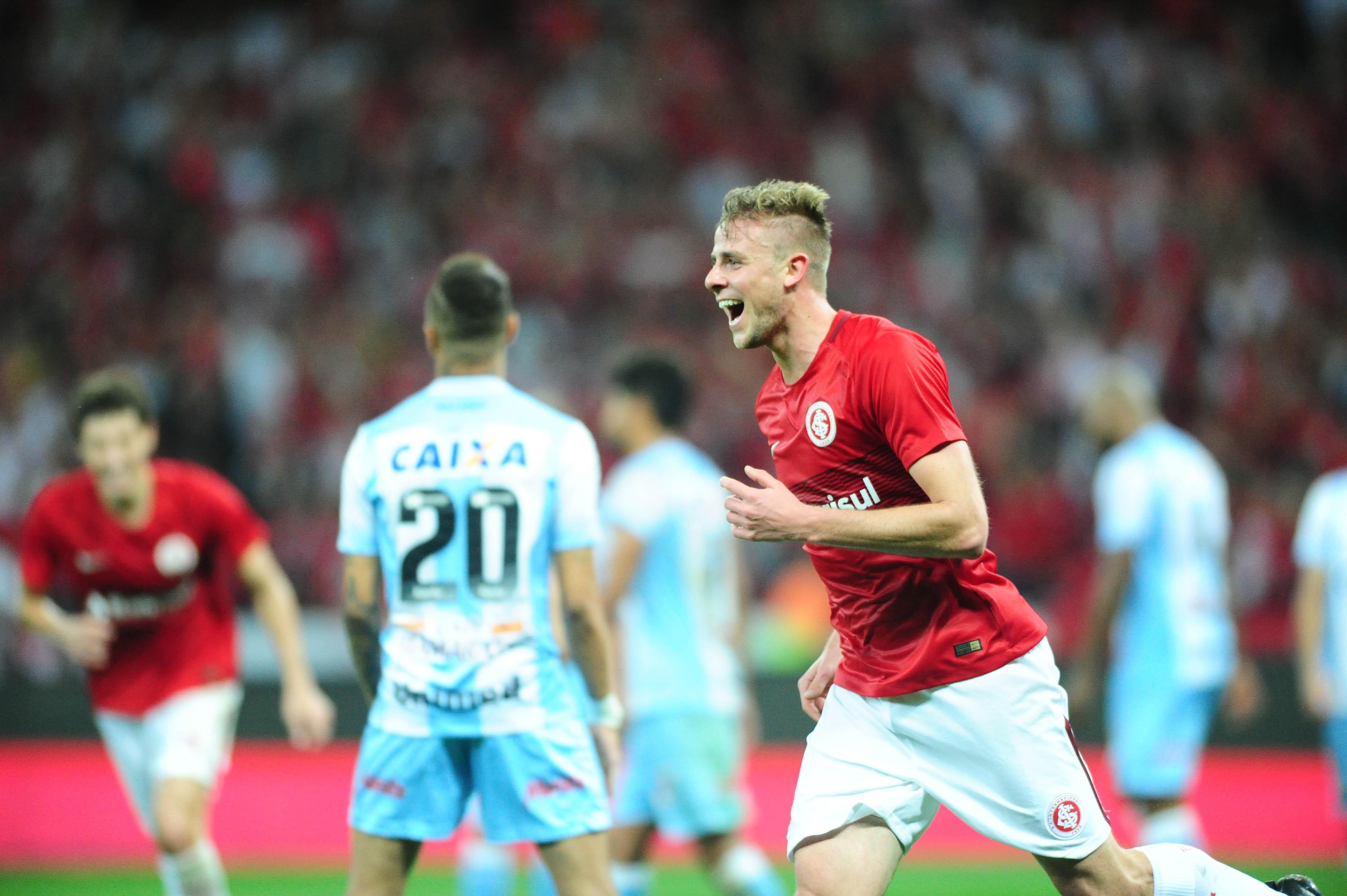 Klaus n&atilde;o retornar&aacute; ao Inter, pois foi emprestado at&eacute; o final do ano, prazo de encerramento do contrato com o Colorado