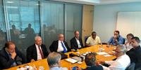 Há três semanas, conselheiros-empresários se reuniram para definir organograma no Cruzeiro