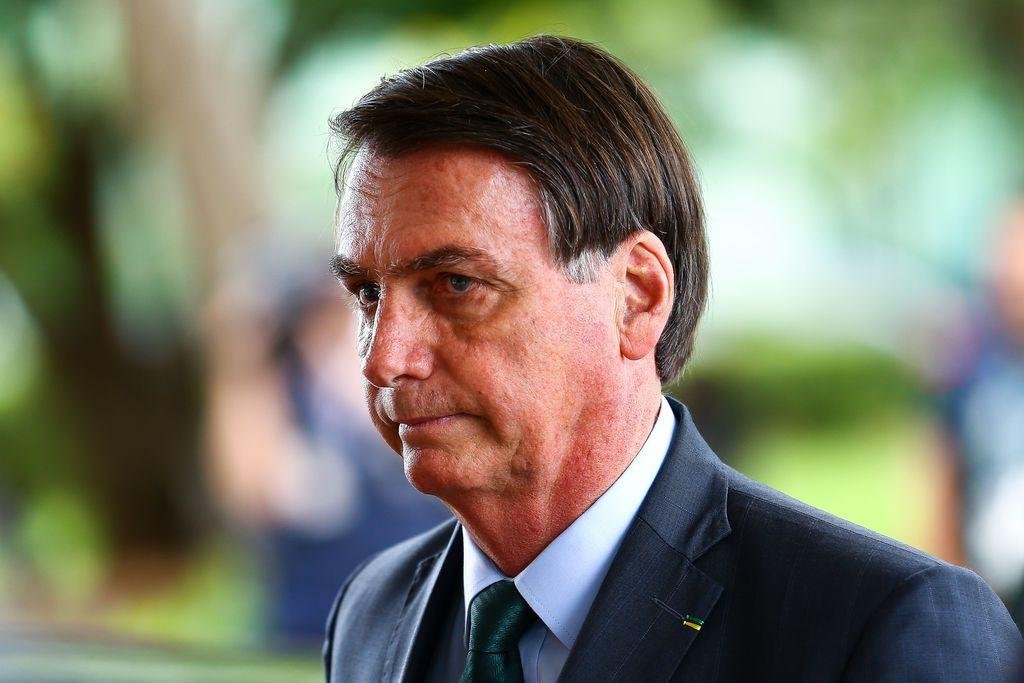 Bolsonaro passar&aacute; por exames de rotina