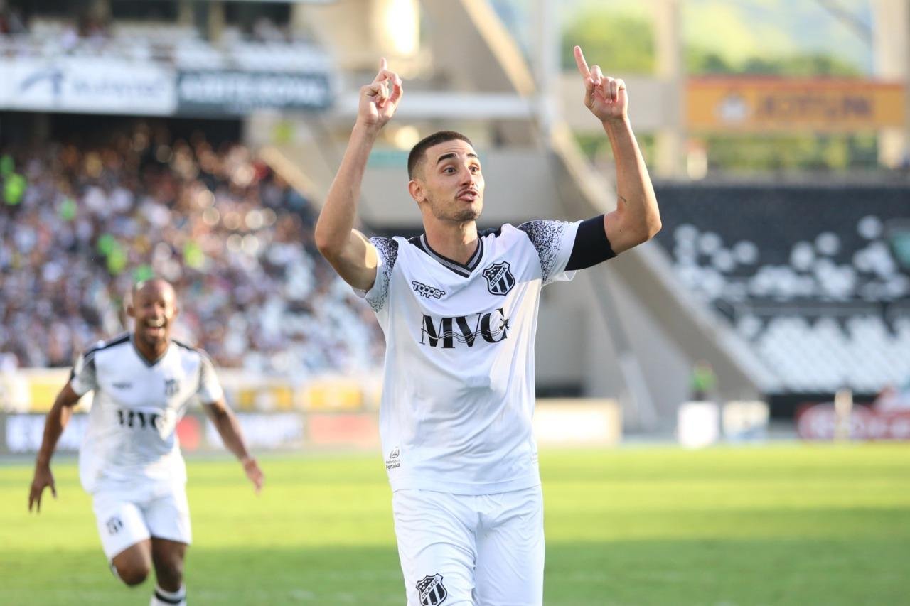 Thiago Galhardo usou uma rede social para se despedir da torcida do Cear&aacute;