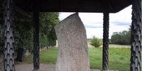 A pedra de Rök, feita pelos vikings, pode ter sido erguida para pedir o fim de uma crise climática