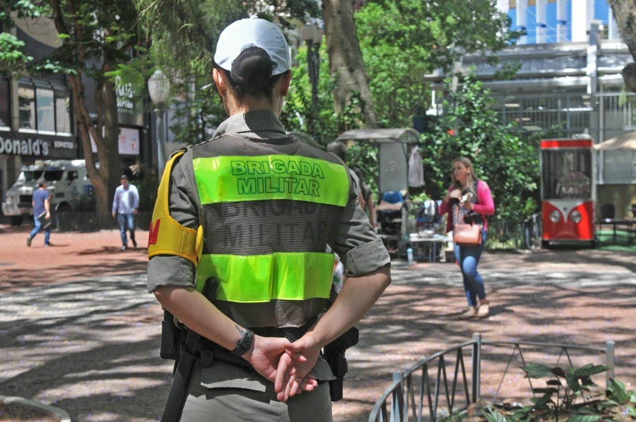 Refor&ccedil;o do policiamento ostensivo foi realizado nos locais de grande movimenta&ccedil;&atilde;o e zonas comerciais das cidades ga&uacute;chas