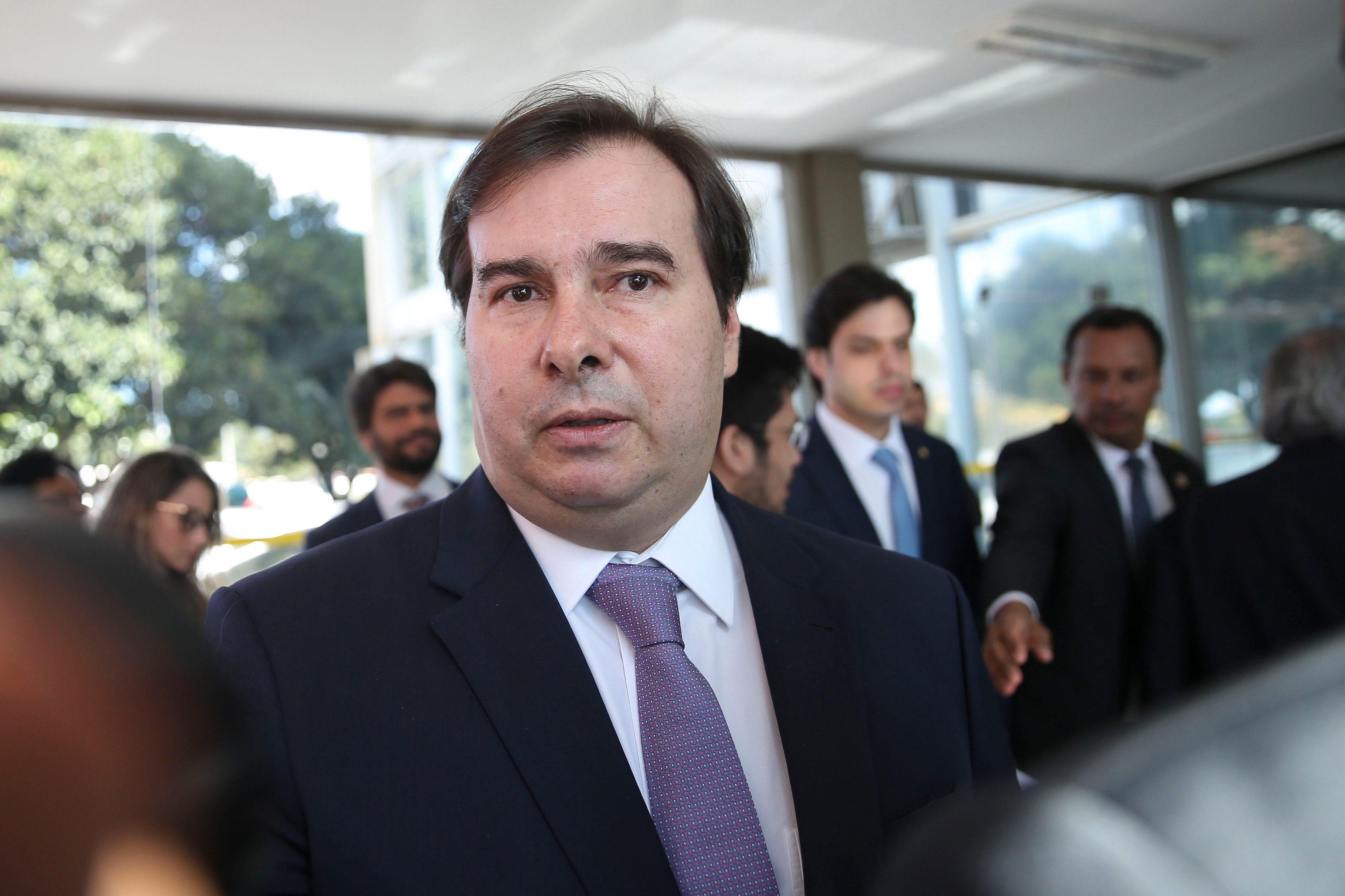 Maia demonstrou indigna&ccedil;&atilde;o com fala de Roberto Alvim