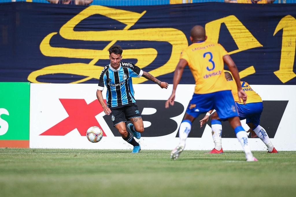 Al&eacute;m do gol, Ferreira foi o destaque do Gr&ecirc;mio na Recopa contra o Pelotas