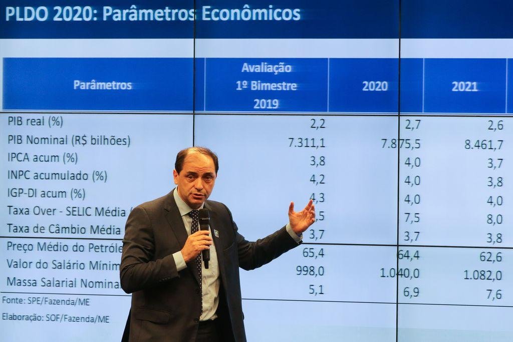 Secret&aacute;rio especial de Fazenda do Minist&eacute;rio da Economia disse que proje&ccedil;&atilde;o de receitas tamb&eacute;m deve aumentar