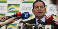 Vice assume a presidência enquanto o presidente Jair Bolsonaro viaja à Índia