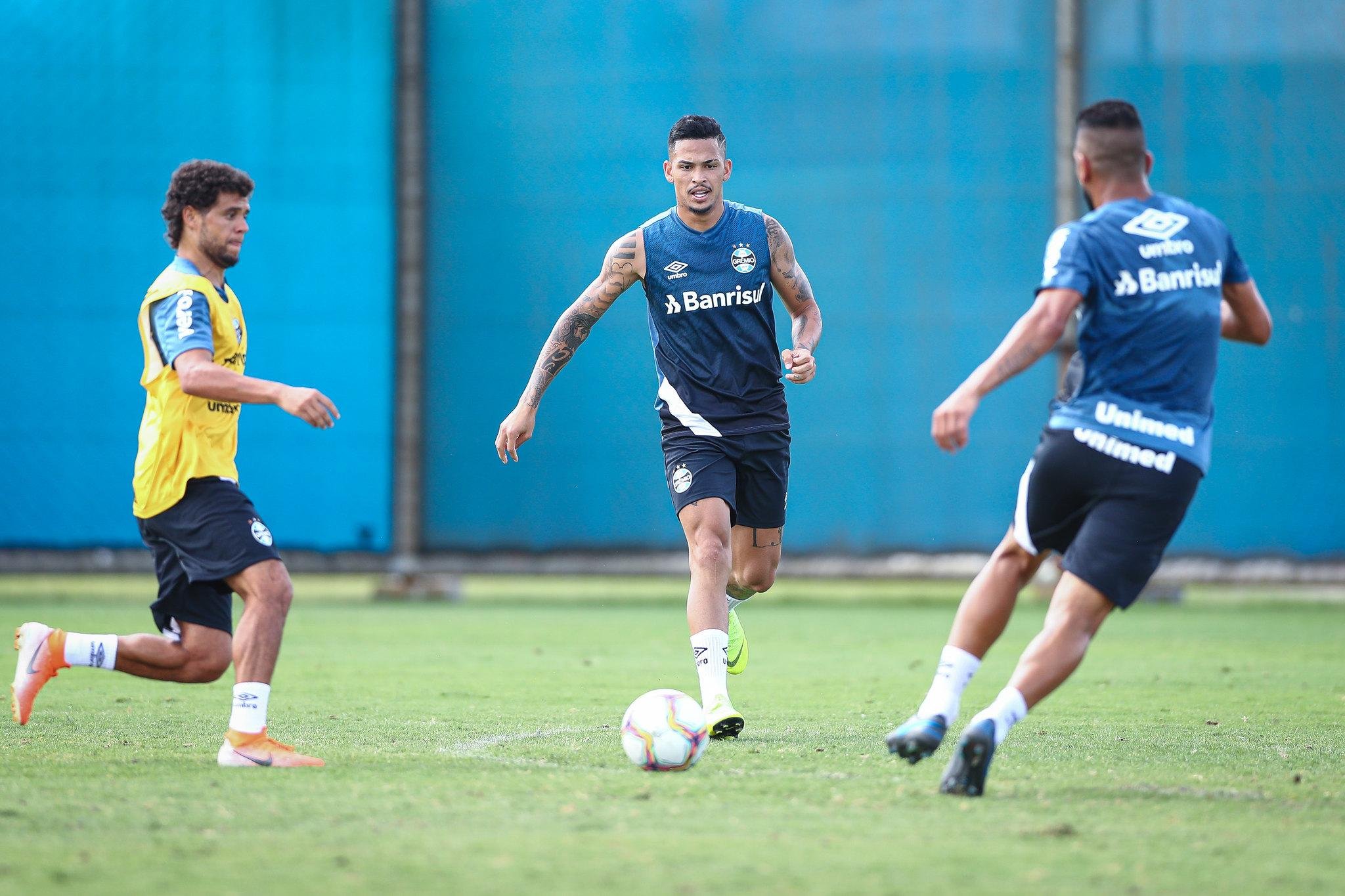Gr&ecirc;mio ir&aacute; fazer jogo-treino diante do Athletico-PR