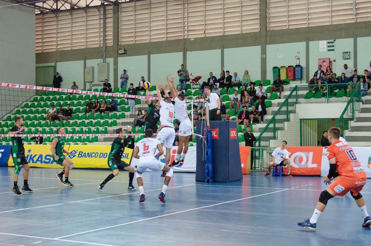 APAV V&ocirc;lei perdeu no tie-break o jogo de estreia na Superliga B