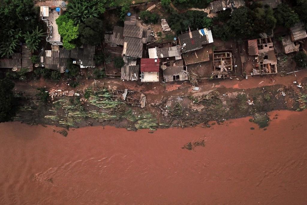 Enchentes provocaram deslizamentos de terra em Belo Horizonte