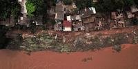 Enchentes provocaram deslizamentos de terra em Belo Horizonte