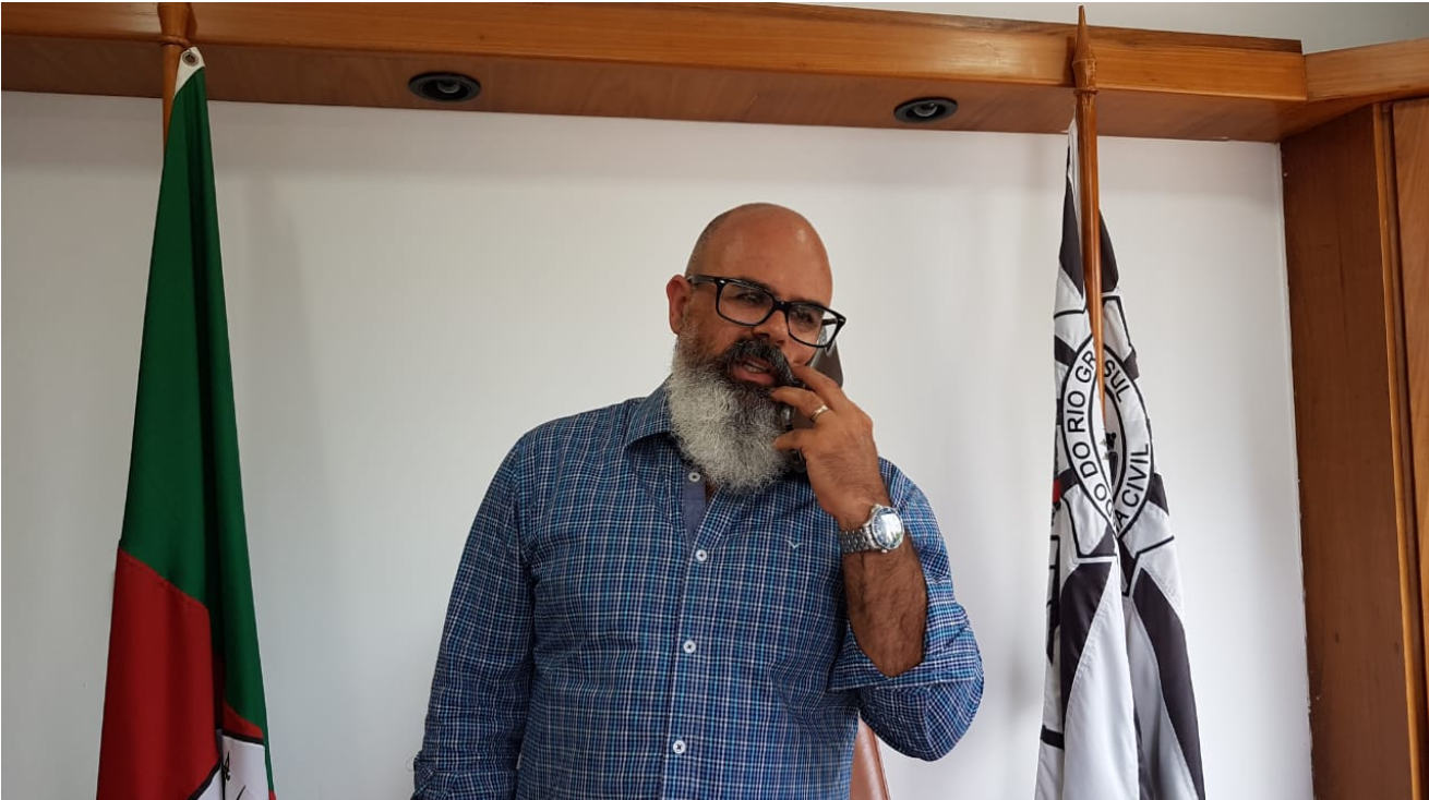 Delegado procurar resolver quest&atilde;o