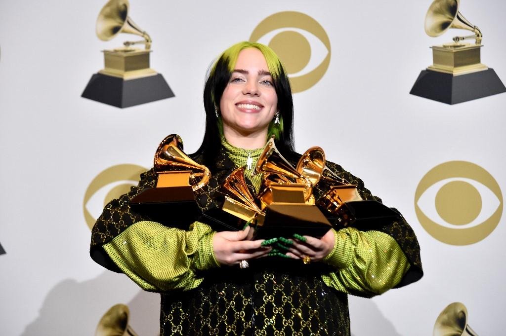 Billie Eilish foi a grande vencedora da &uacute;ltima edi&ccedil;&atilde;o do Grammy