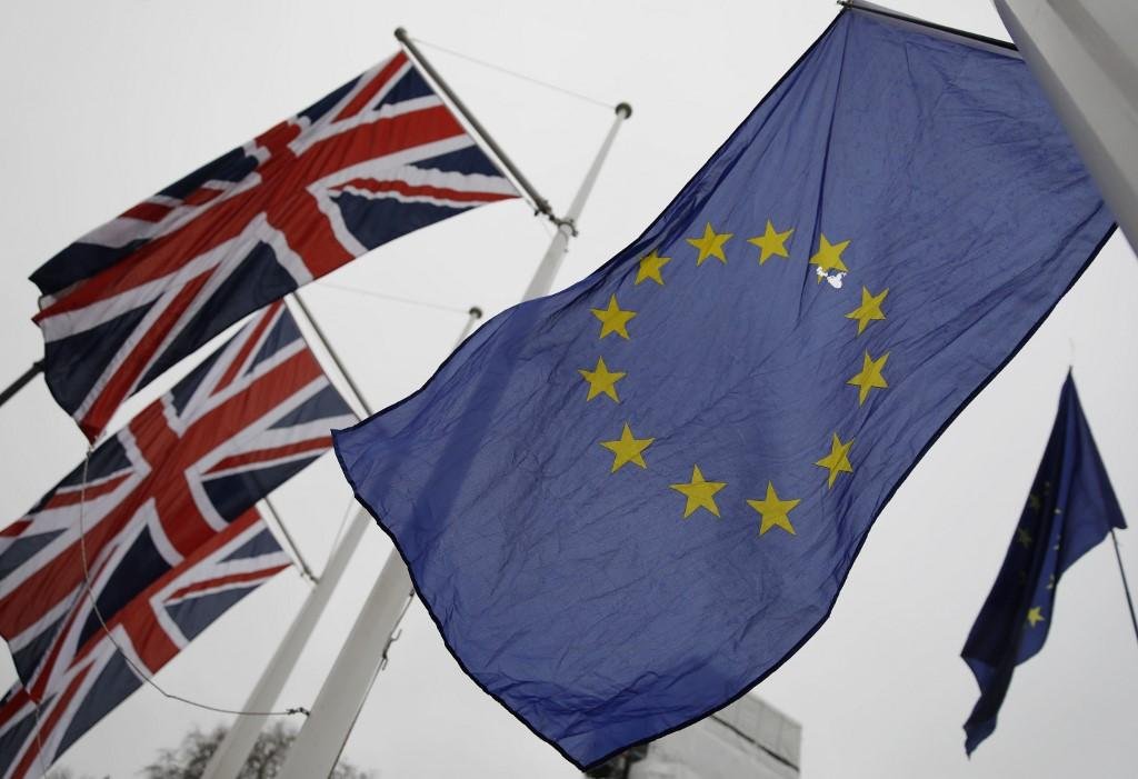 Ap&oacute;s sair da UE, Reino Unido ter&aacute; que respeitar diretrizes do bloco at&eacute; o fim do ano