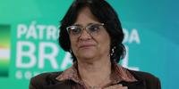 Ministra Damares Alves defende que abstinência sexual como forma de política pública