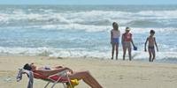 Banhistas lotaram praias no primeiro domingo de fevereiro