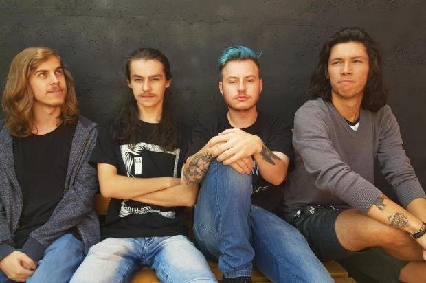 The Furniture foi formada h&aacute; quatro meses para beber da fonte do rock alternativo e indie