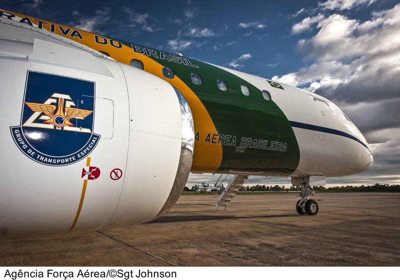 Avi&otilde;es pertencem &agrave; FAB
