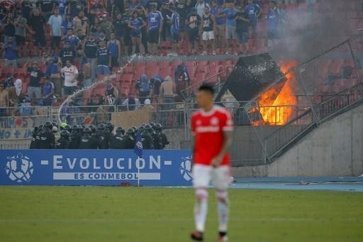Mois&eacute;s admitiu que jogadores ficaram preocupados com os eventos nas arquibancadas e gramado do Est&aacute;dio Nacional do Chile