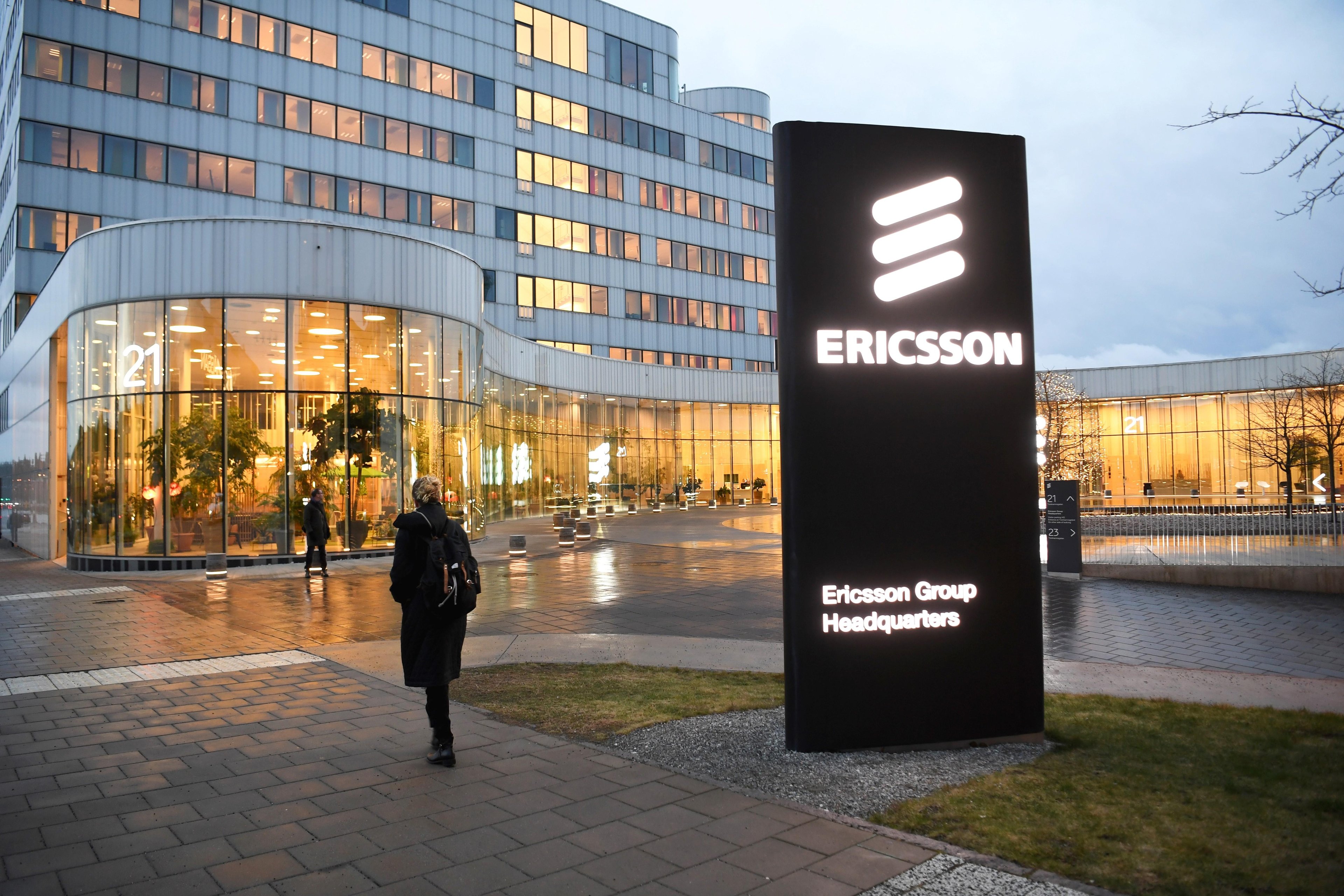 Blarr destacou que j&aacute; existem propostas na mesa para os EUA "se alinharem" com a Ericsson, uma empresa sueca ou a Nokia da Finl&acirc;ndia