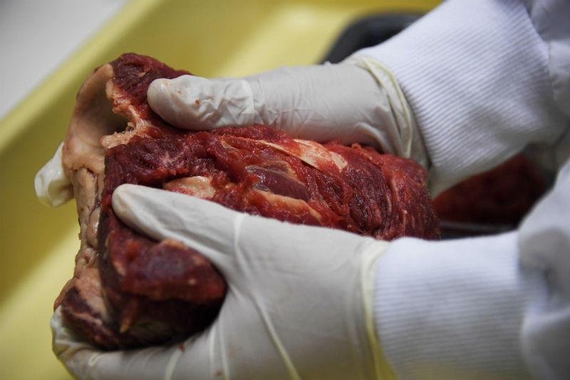 Recuo no pre&ccedil;o das carnes puxou o indicador para baixo de dezembro para janeiro