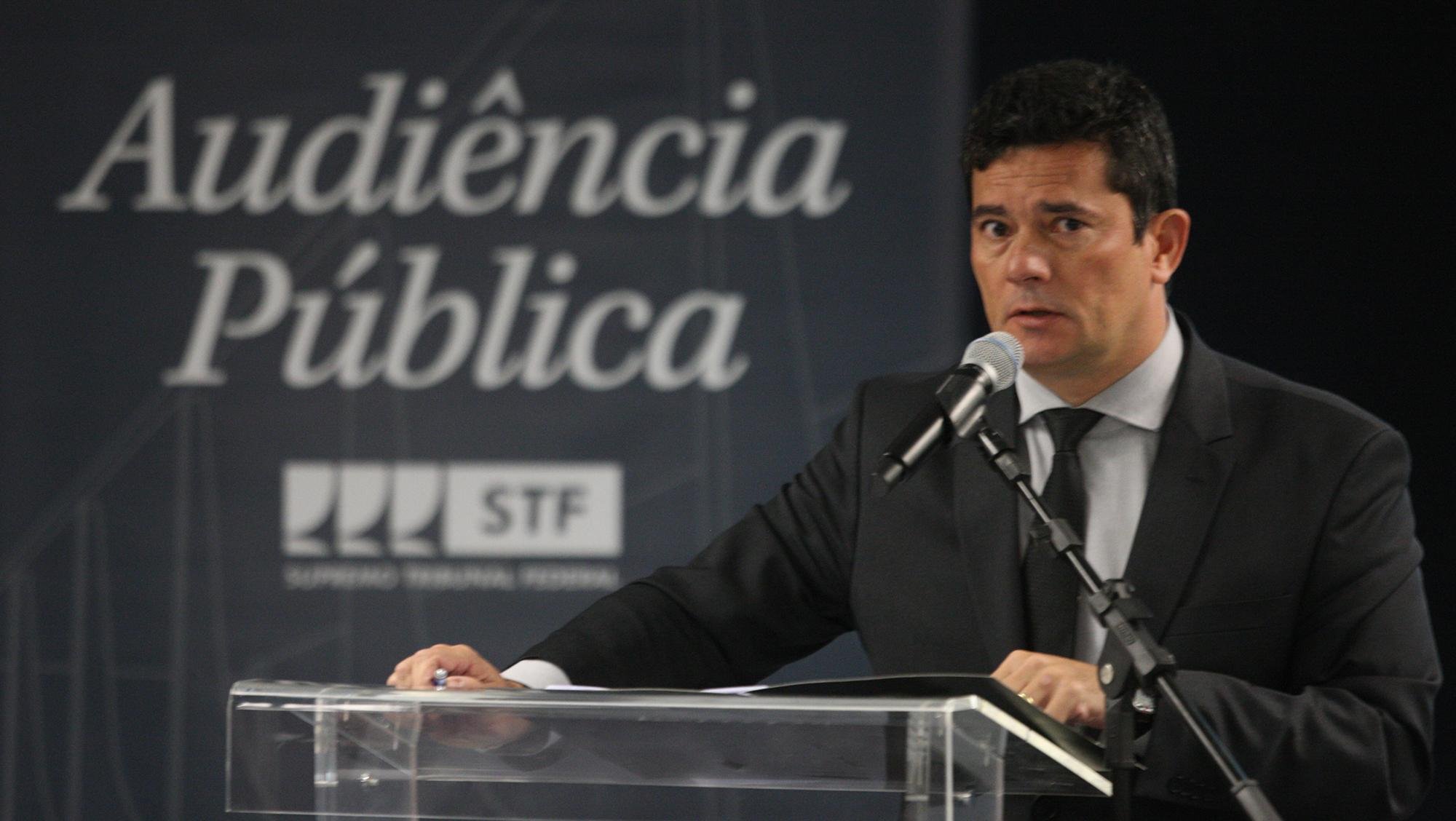 &ldquo;N&atilde;o h&aacute; desrespeito algum do tratado&rdquo;, afirmou Moro ao defender a solicita&ccedil;&atilde;o direta dos dados &agrave;s empresas