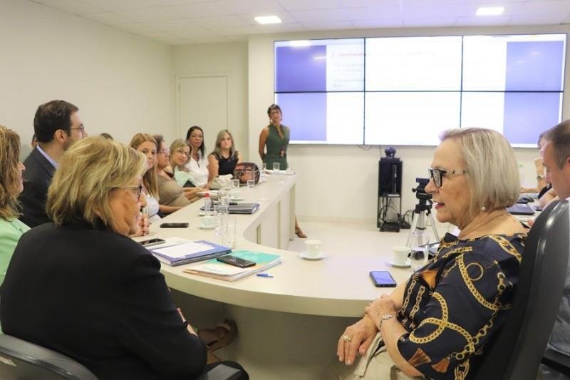 Reuni&atilde;o trata do plano de conting&ecirc;ncia do coronav&iacute;rus