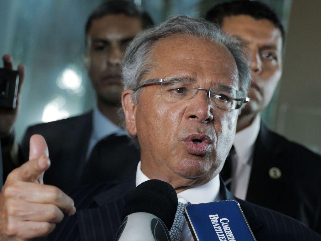 Segundo Paulo Guedes, em breve ser&aacute; entregue ao Congresso uma proposta sobre IVA dual