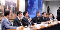 Ministro da Justiça, Sérgio Moro, participava do debate com os parlamentares quando a confusão começou